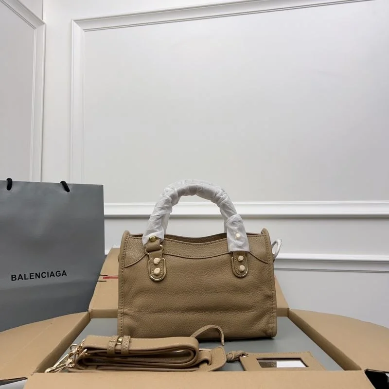 Trendsetting Balenciaga Gold Buckle Apricot Goat Leather Motorcycle Bag - 23cm 38289