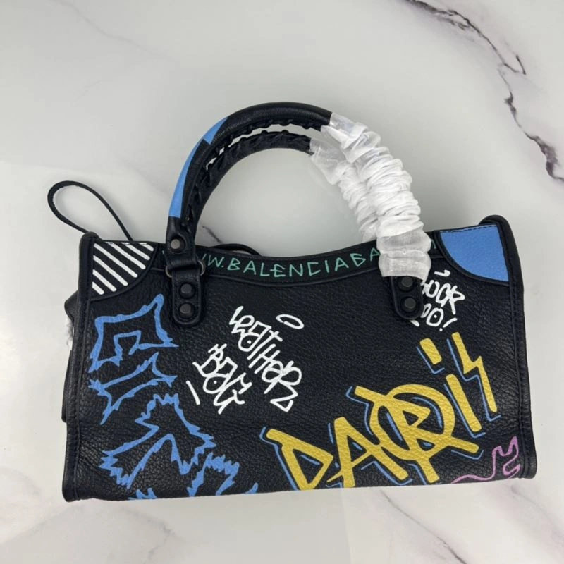Balenciaga Graffiti 30cm Crossbody Bag in Italian Goat Leather Durable 78770
