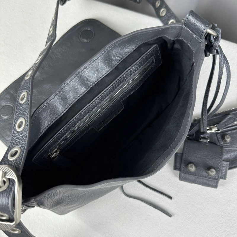 Balenciaga Gray Oil Wax Motorcycle Crossbody Bag with Pendant SoftTouch 70102