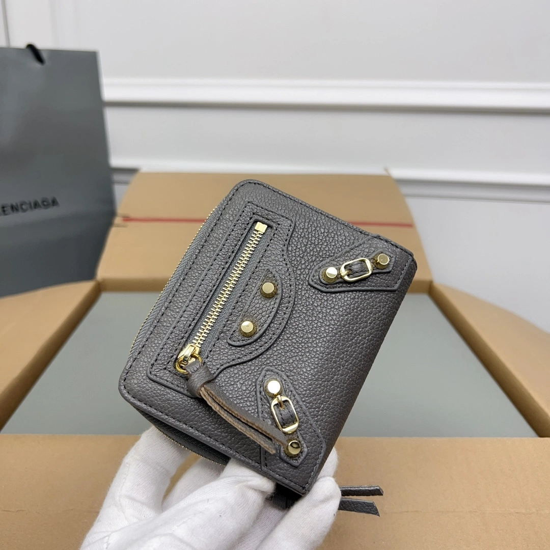 GoodFit Balenciaga Gray Retro Goat Leather Mini Bag with Compartments 60839