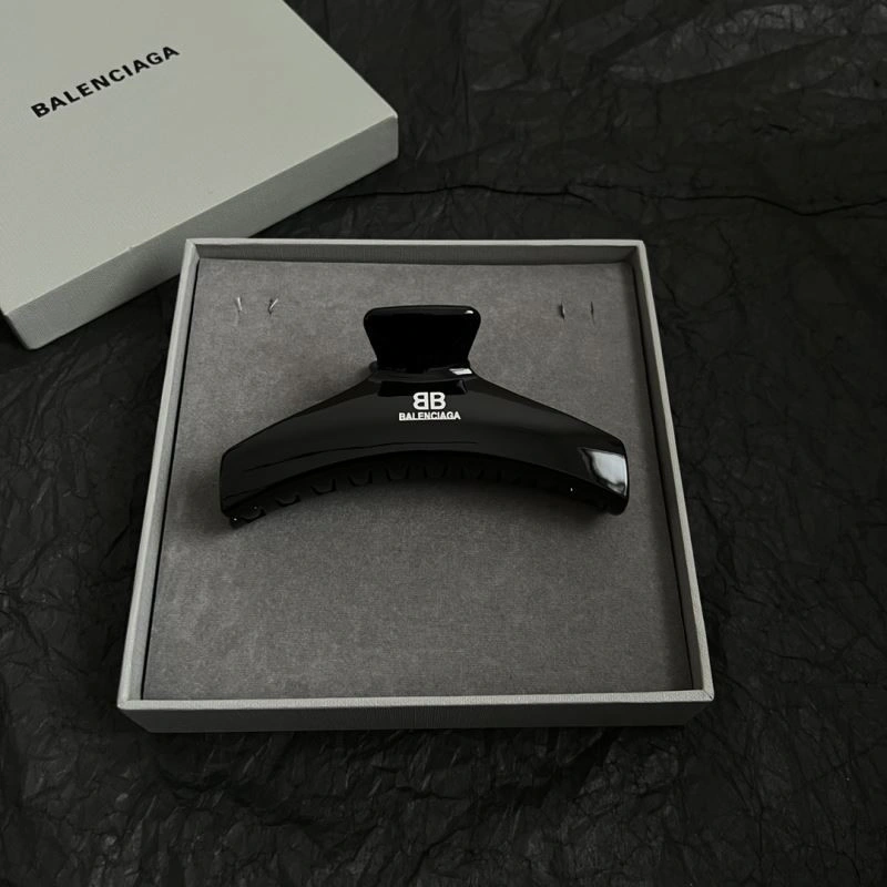 Balenciaga Hairpins Effortless 215578