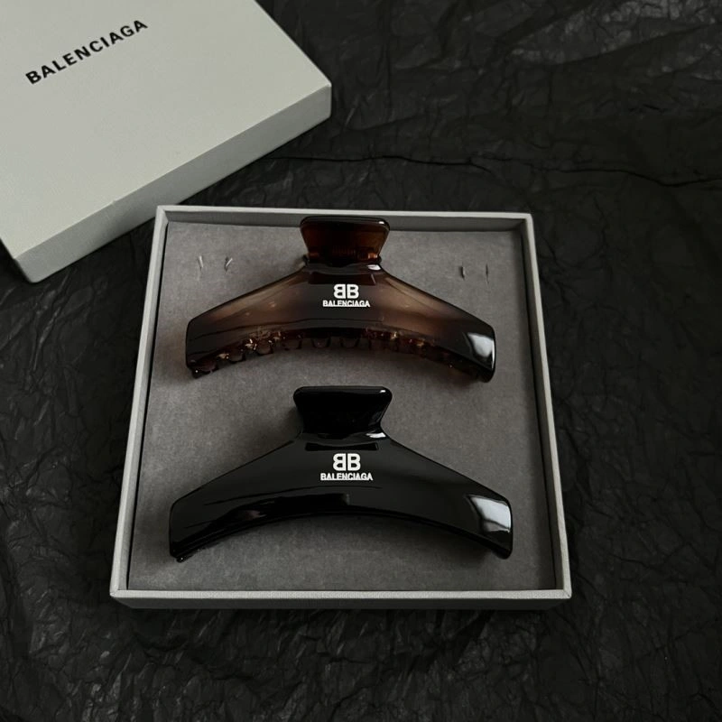 Balenciaga Hairpins Effortless 215578