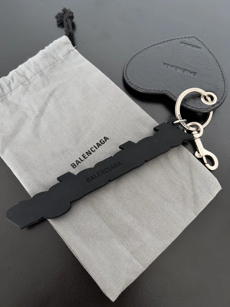 Balenciaga Heart Mirror Charm Keychain with Sheepskin Pendant Refined 70114