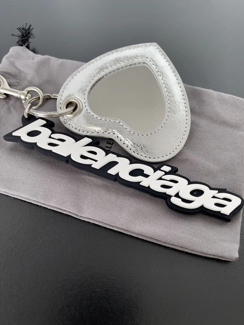 Compact Balenciaga Heart Mirror Pendant Keychain in Sheepskin 69988