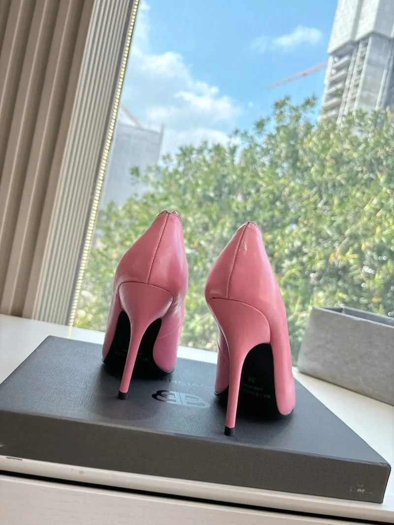 Balenciaga Heeled Shoes Compact 16824