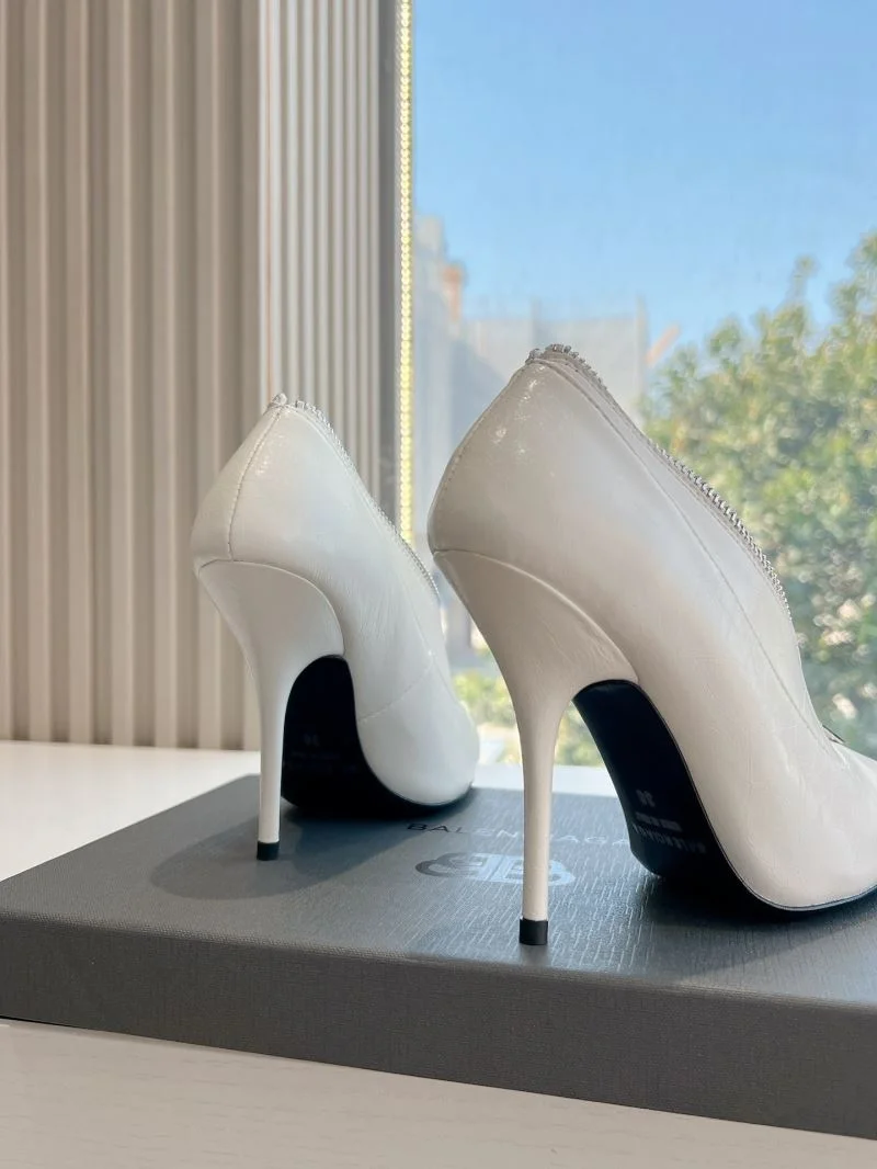 MultiPurpose Balenciaga Heeled Shoes 16805