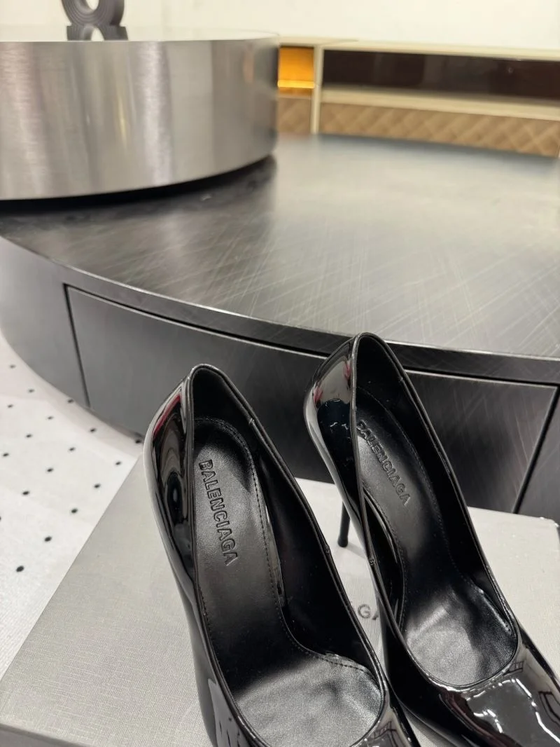 Balenciaga Heeled Shoes Trendsetting 16823