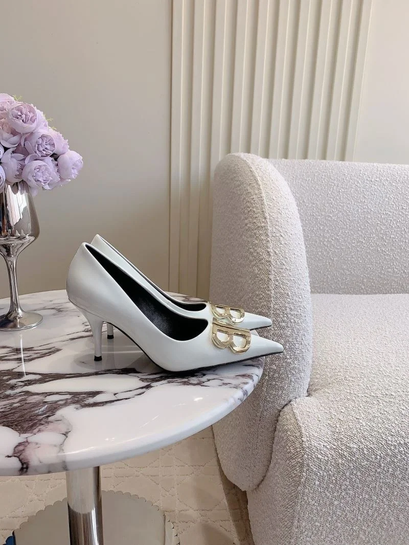 Contemporary Balenciaga Heeled Shoes 17003