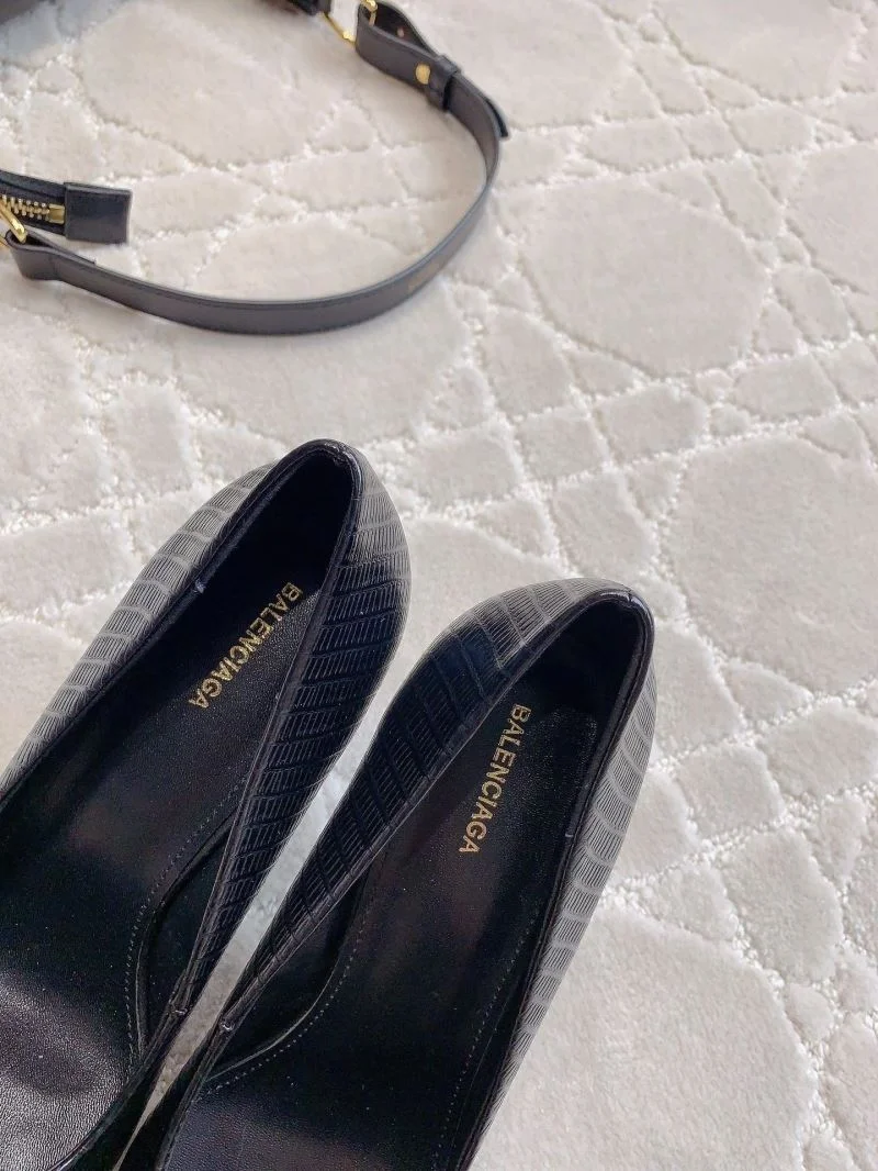 Durable Balenciaga Heeled Shoes 17000