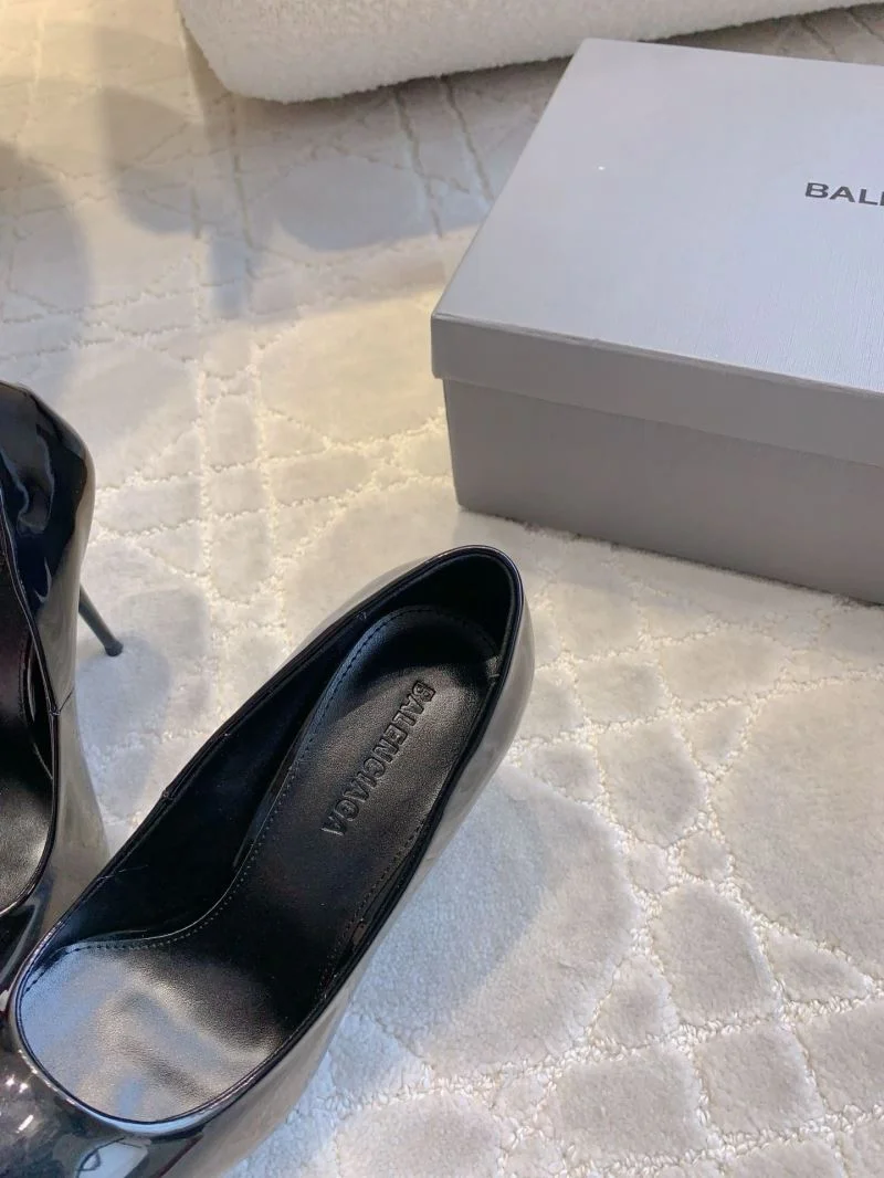 Unisex Balenciaga Heeled Shoes 17044