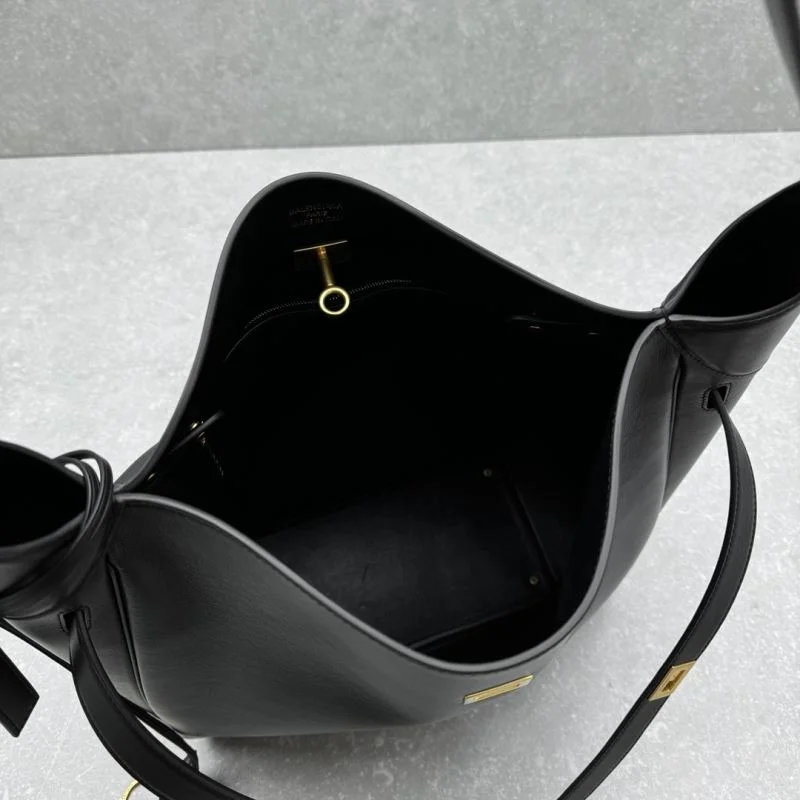 Sleek Balenciaga Hobo Bags 55807