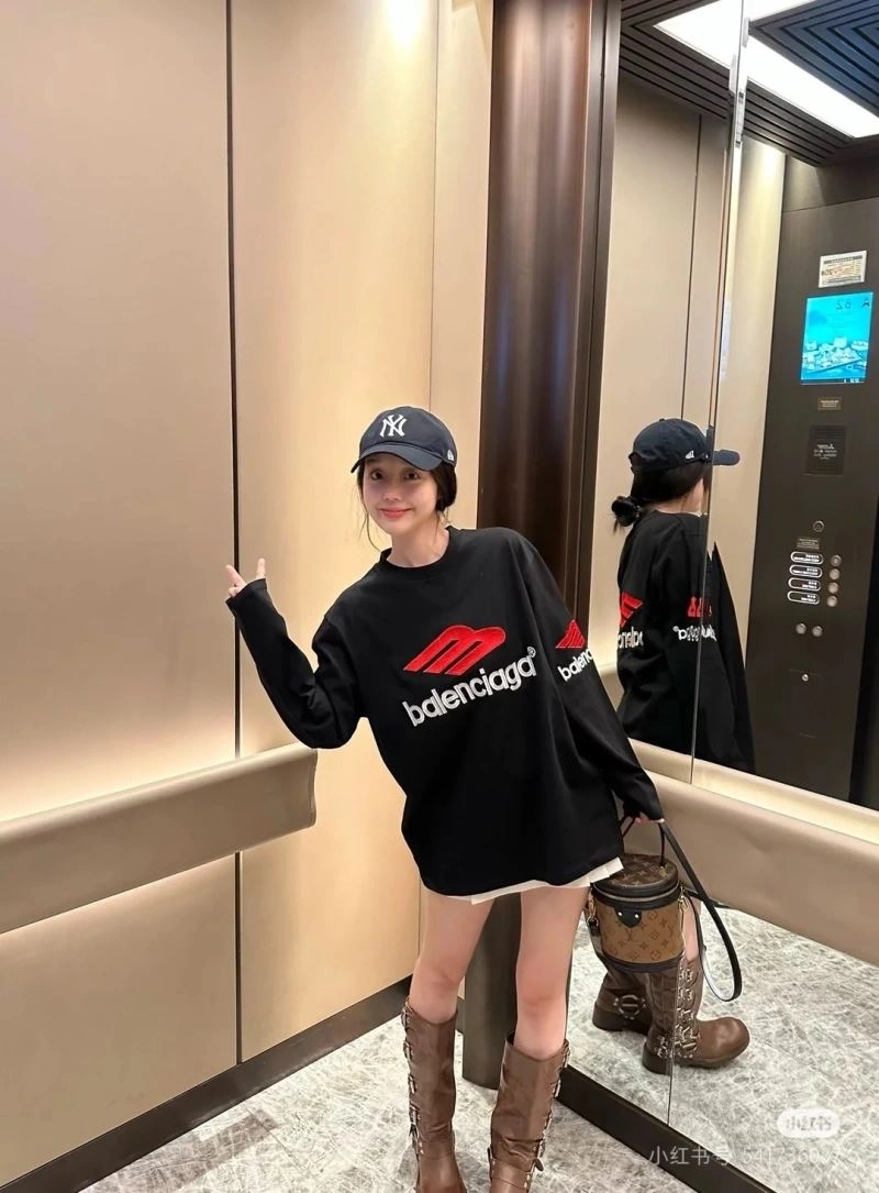 FashionForward Balenciaga Hoodies 98237