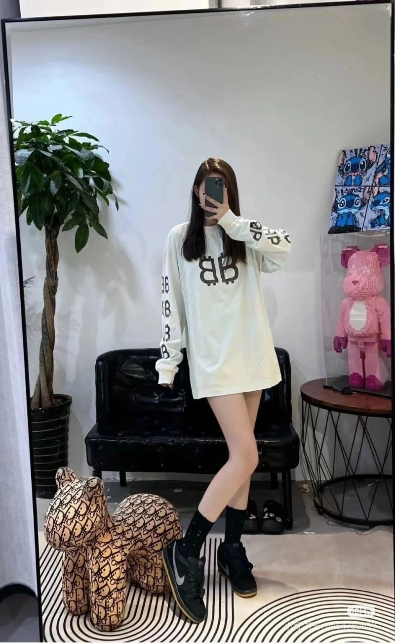 Balenciaga Hoodies WeatherProof 98233