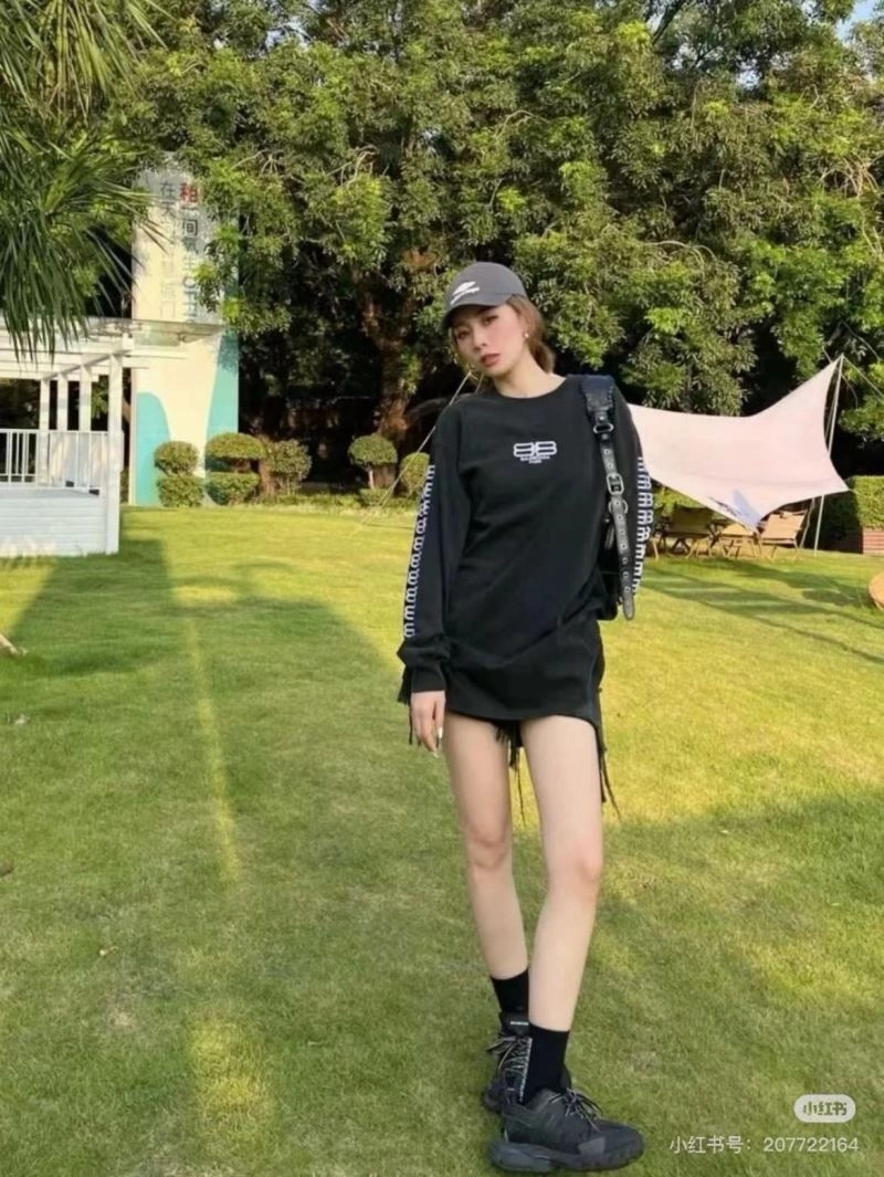 Balenciaga Hoodies Affordable 98231