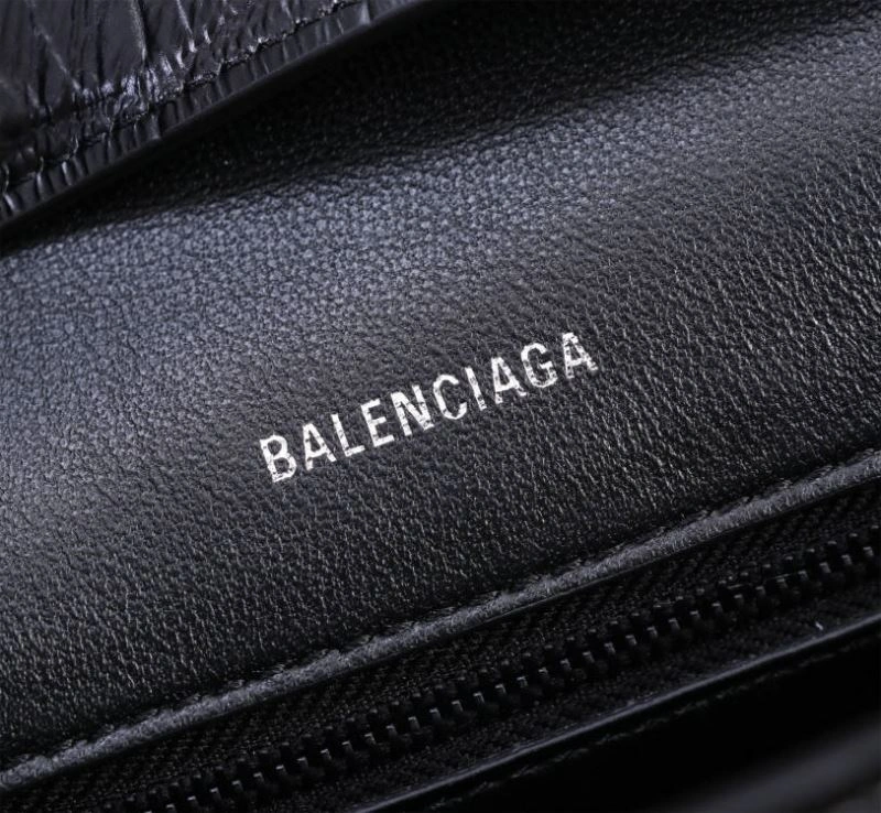 FlexibleFit Balenciaga Hourglass Arc Crocodile Black Buckle Bag - LG-6068S 75303