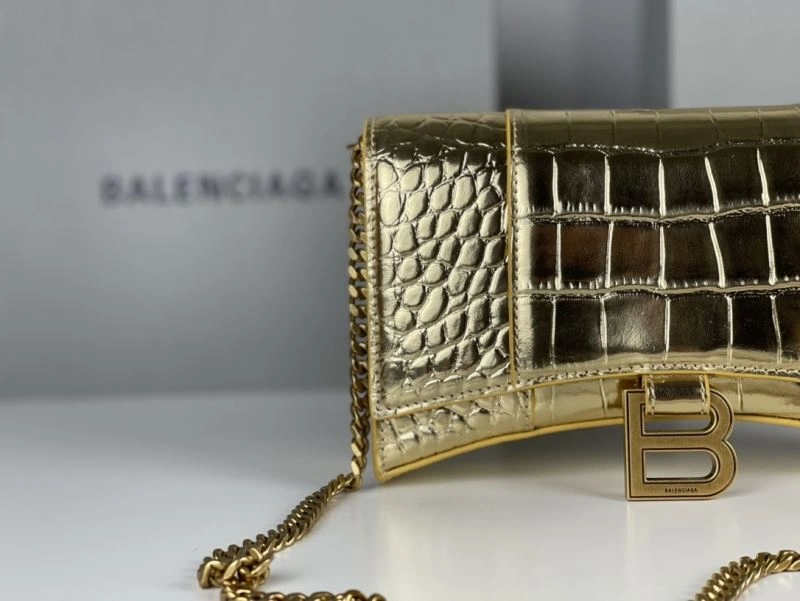 Balenciaga Hourglass Chain Bag with Crocodile Pattern and Gold Buckle Trendy 78683