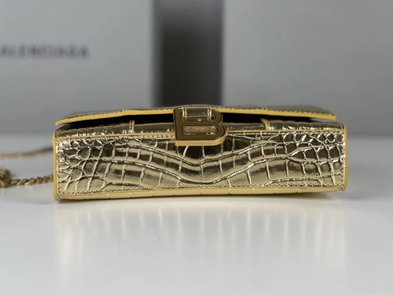 Balenciaga Hourglass Chain Bag with Crocodile Pattern and Gold Buckle Trendy 78683
