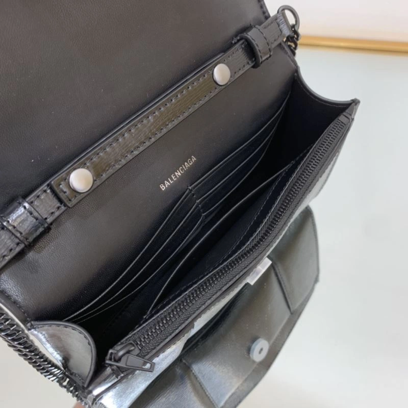 Sleek Balenciaga Hourglass Chain Bag with Diamond B Buckle 78636