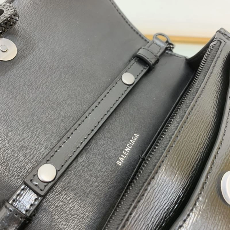 Sleek Balenciaga Hourglass Chain Bag with Diamond B Buckle 78636