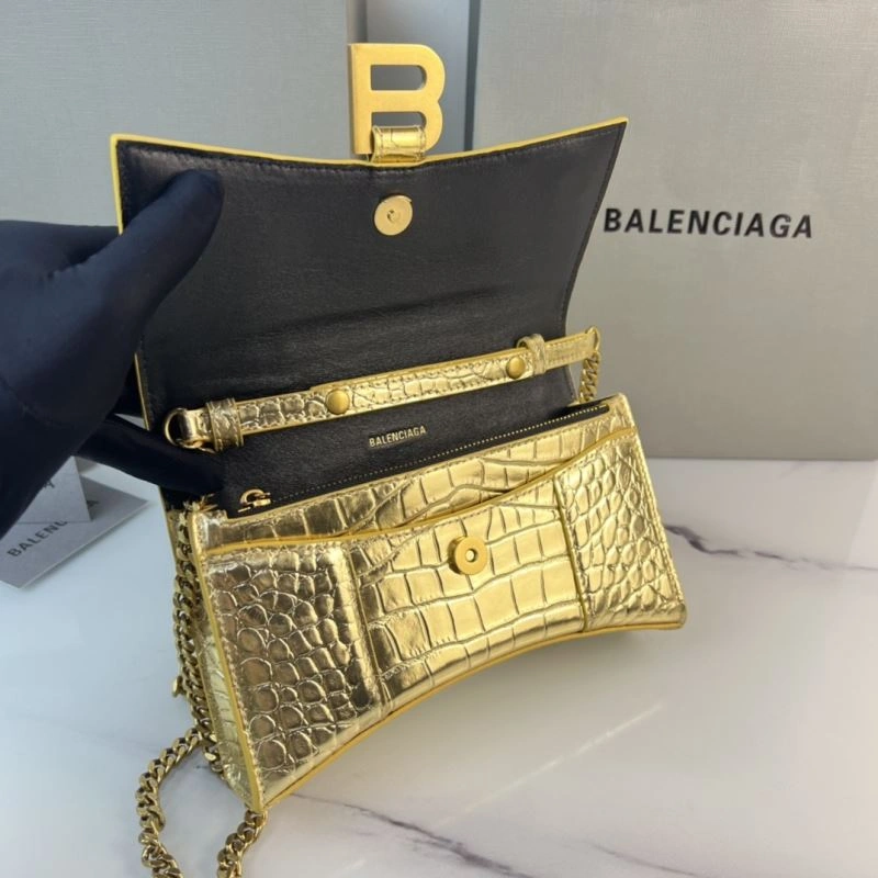 MultiPurpose Balenciaga Hourglass Chain Crossbody Bag - Petite Elegance in Cowhide 78658