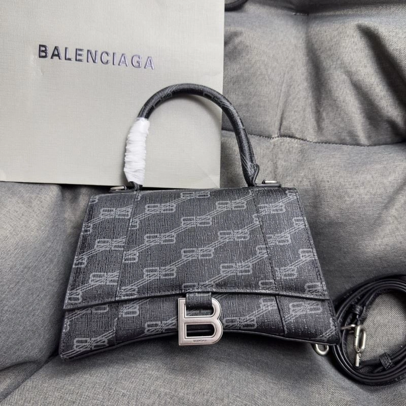 SmoothTexture Balenciaga Hourglass Crescent Moon Black Silver Buckle Bag 69995