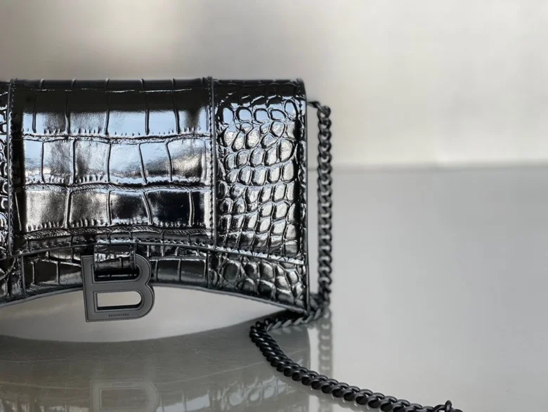 Seasonal Balenciaga Hourglass Crocodile Black Buckle Chain Bag 38285
