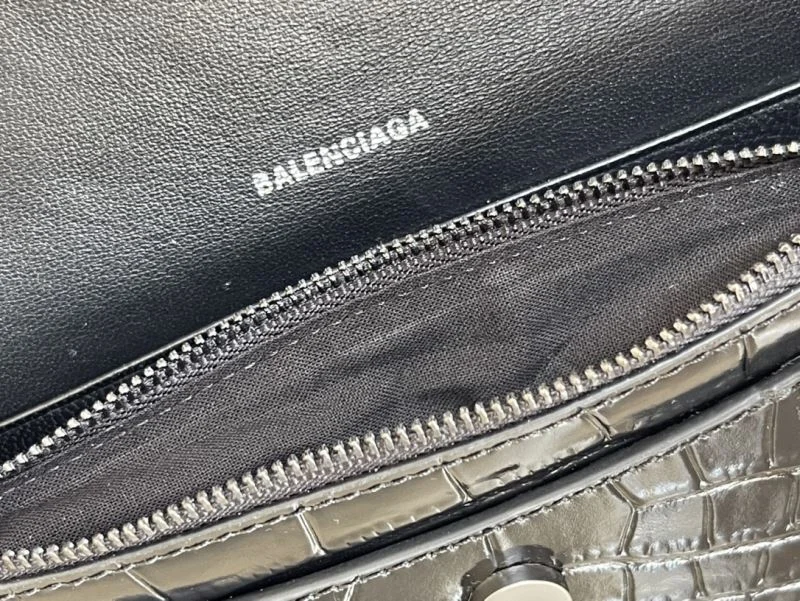 Seasonal Balenciaga Hourglass Crocodile Black Buckle Chain Bag 38285