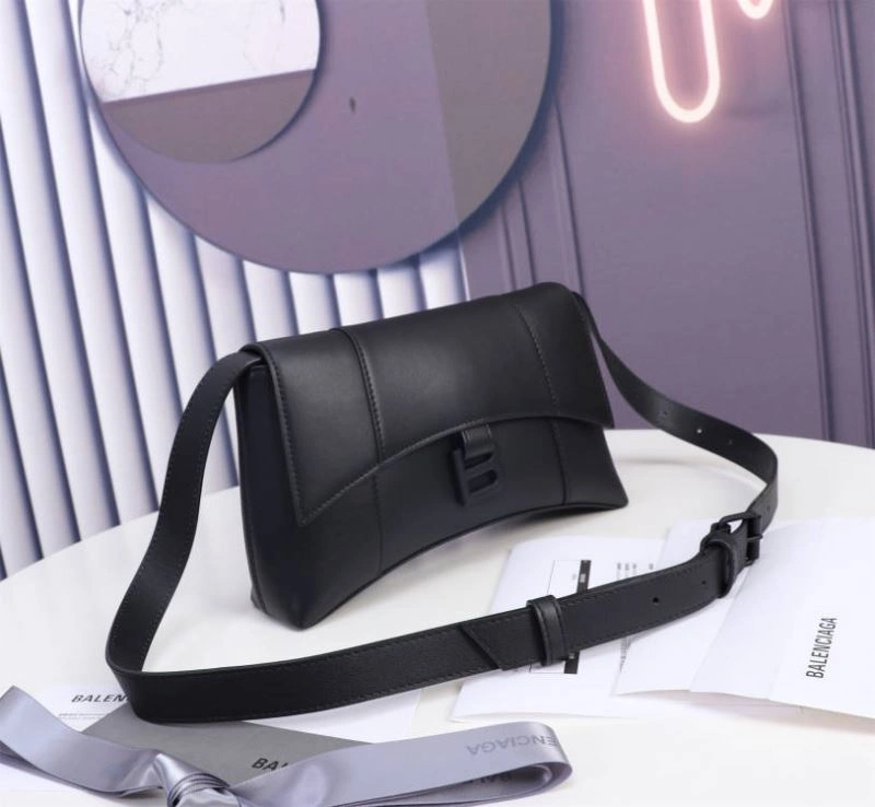 MoistureWicking Balenciaga Iconic Hourglass Black Gun Bag with B-Pull Ring - LG-6068xs 75300