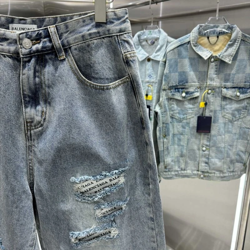 WellDesigned Balenciaga Jeans 96519