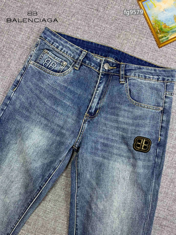 FlexibleFit Balenciaga Jeans 96495