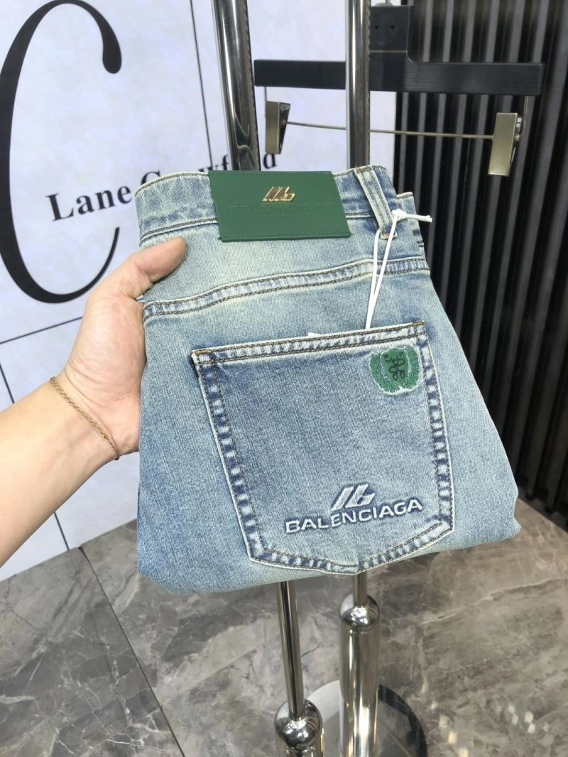 Unique Balenciaga Jeans 97781