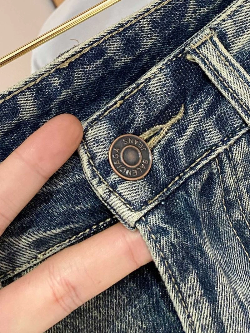 Flexible Balenciaga Jeans 97404