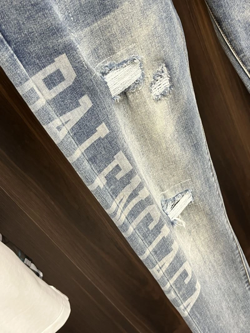 Supportive Balenciaga Jeans 97400