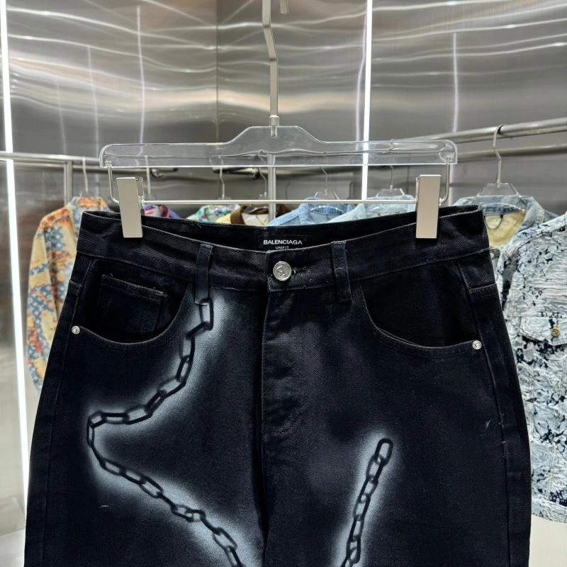 Seasonal Balenciaga Jeans 97436