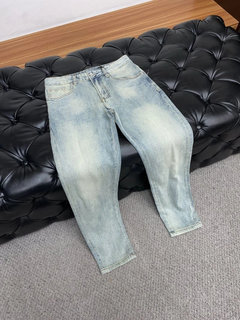 ComfortFit Balenciaga Jeans 96871