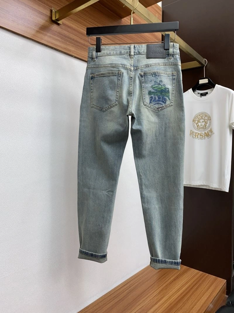 ComfortFit Balenciaga Jeans 96871