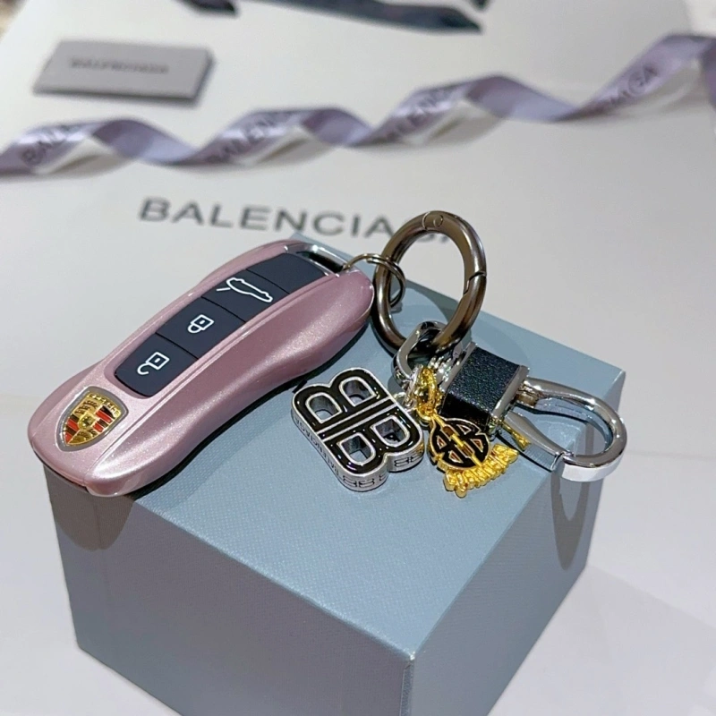 Balenciaga Keychains Casual 266650