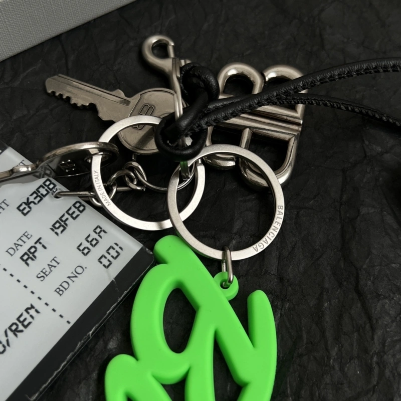 Balenciaga Keychains Supportive 266634
