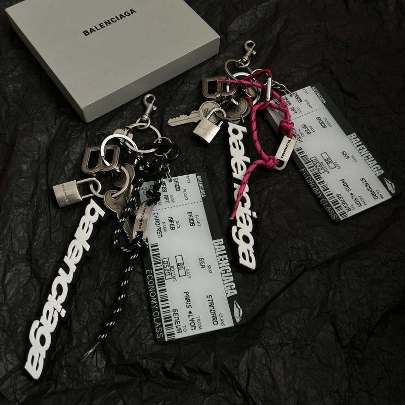 Balenciaga Keychains ModernLook 265884