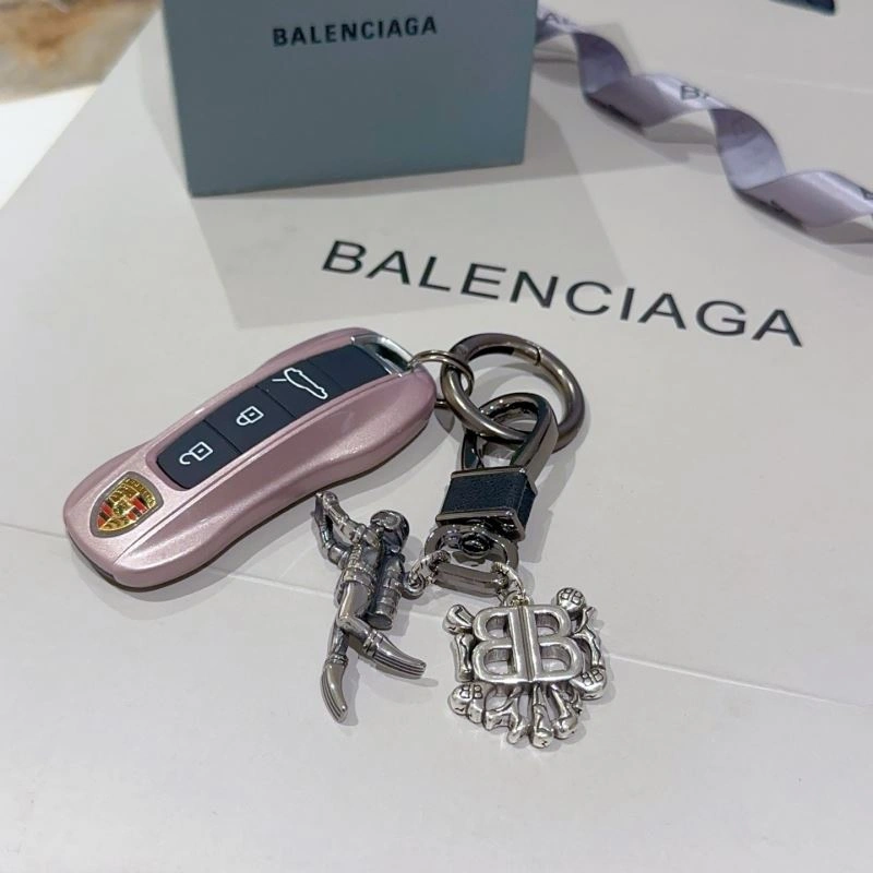 Balenciaga Keychains UrbanStyle 265829