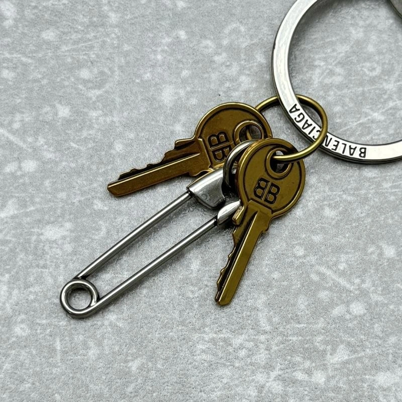 Bright Balenciaga Keys 64361