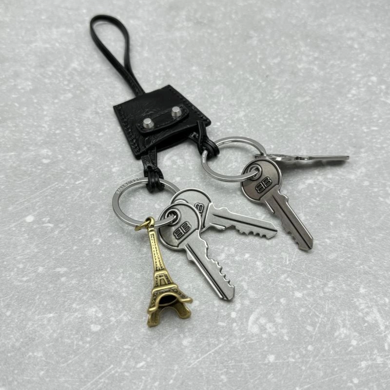 Balenciaga Keys Stylish 64329