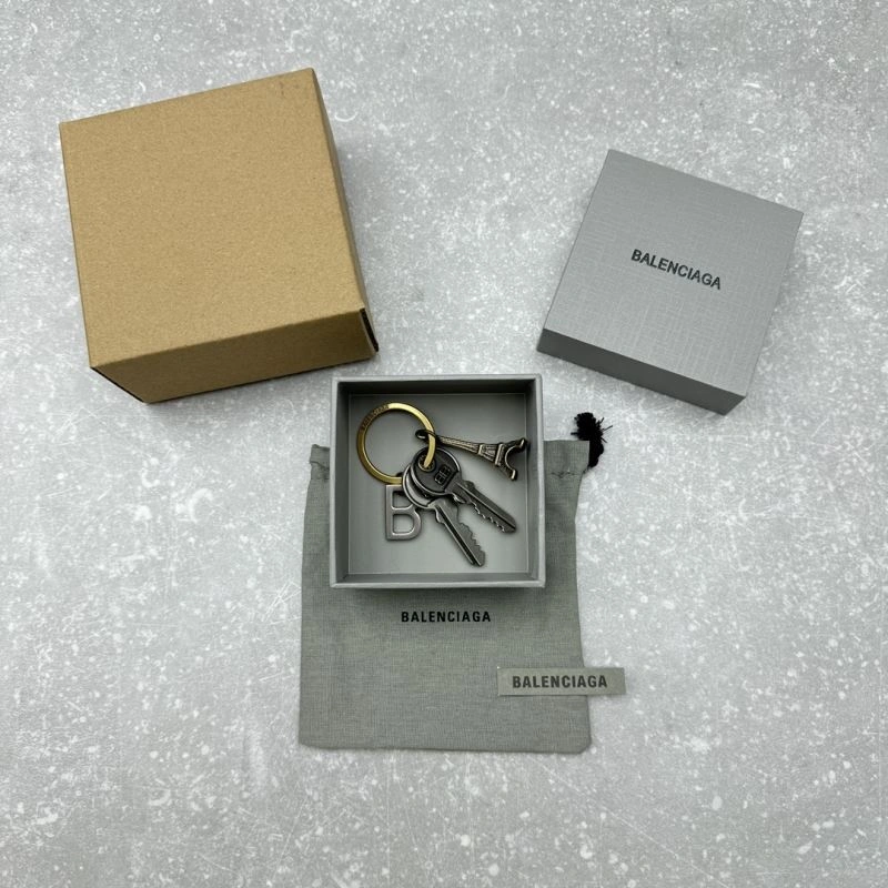 Sporty Balenciaga Keys 64321