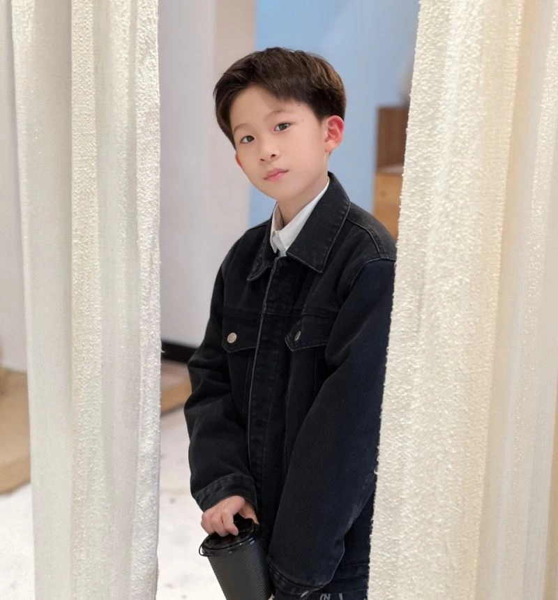 Resilient Balenciaga Kids 96599