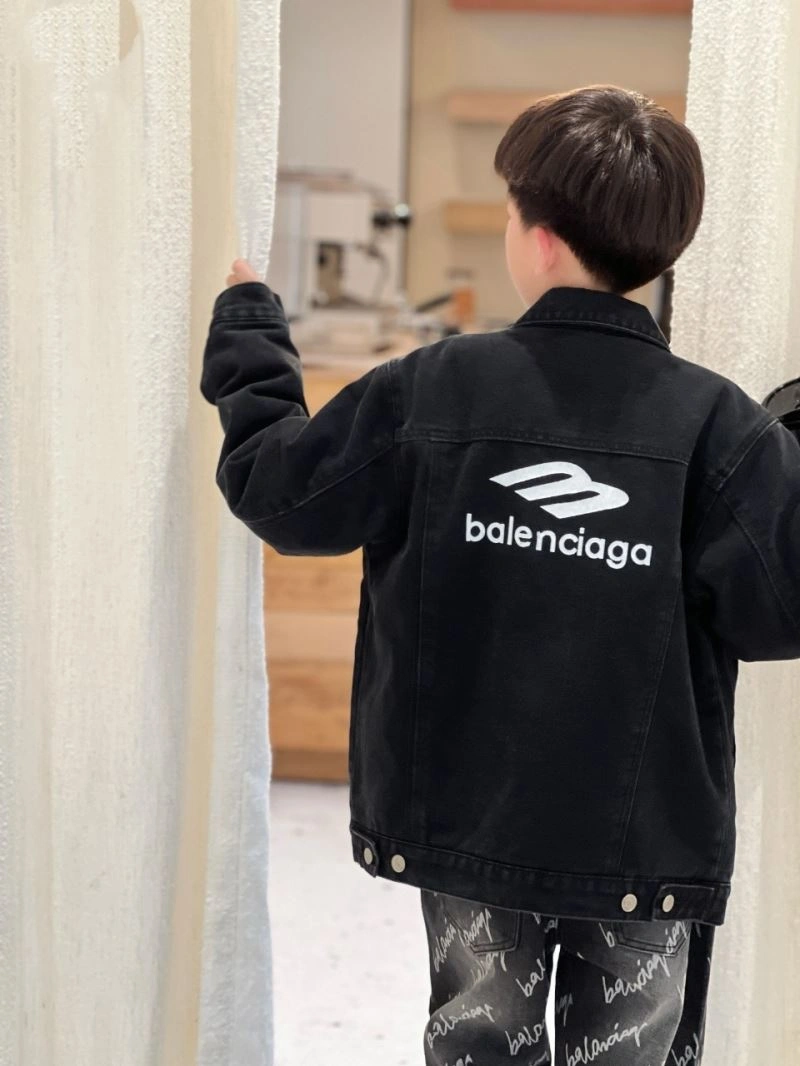 Resilient Balenciaga Kids 96599