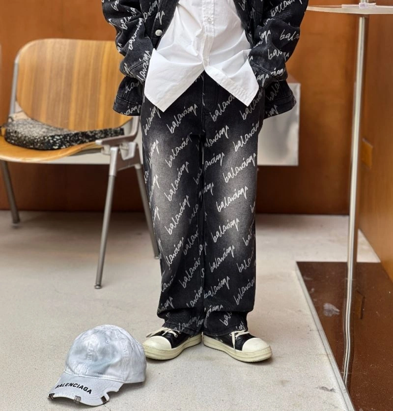 Balenciaga Kids Breathable 96573