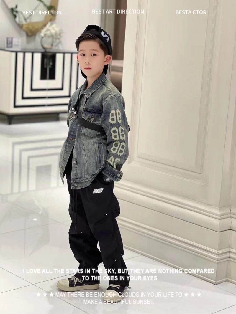 Balenciaga Kids ComfortFit 96570