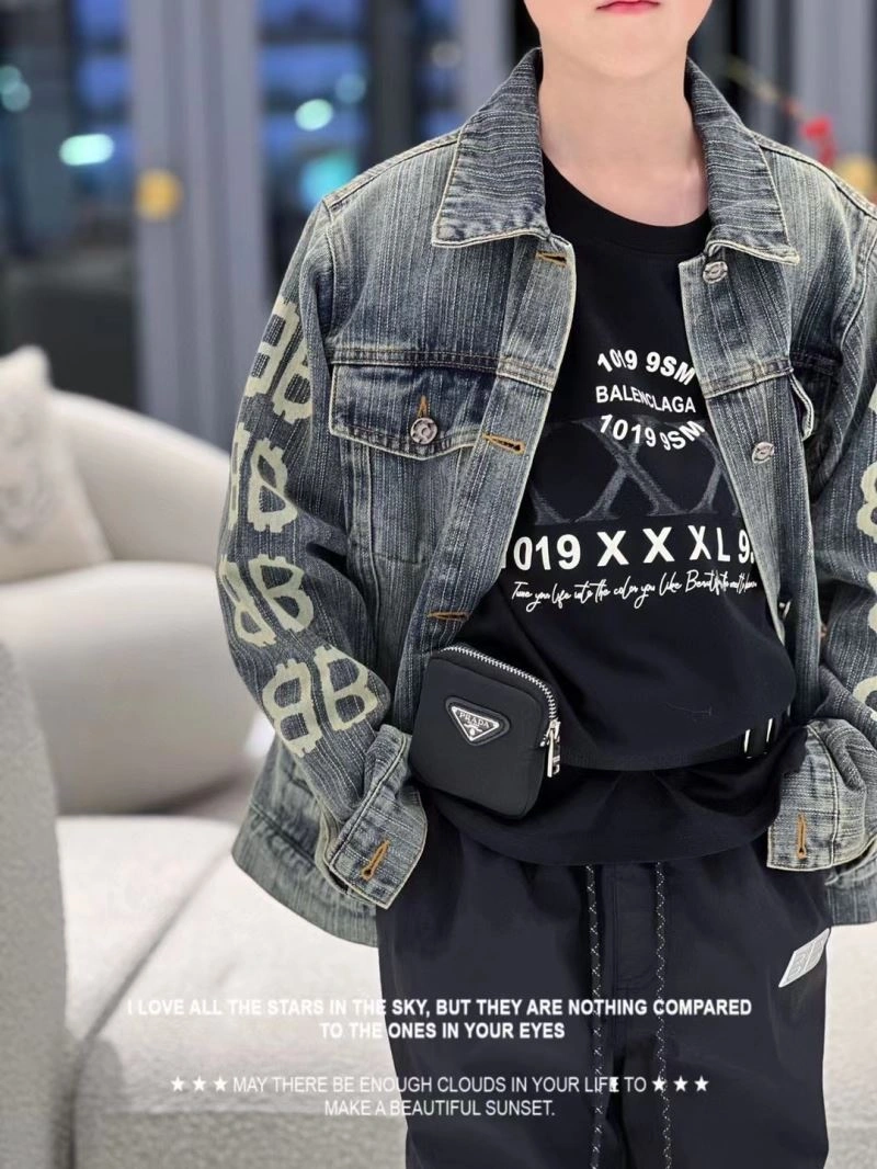 Balenciaga Kids ComfortFit 96570