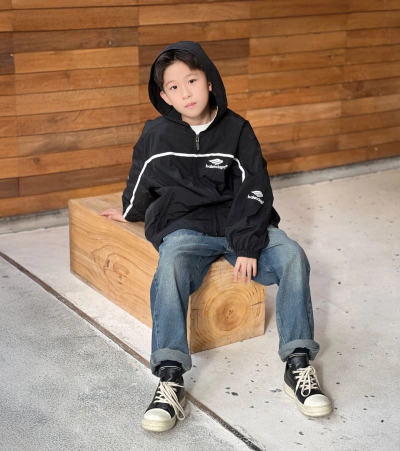 Upgraded Balenciaga Kids 96602