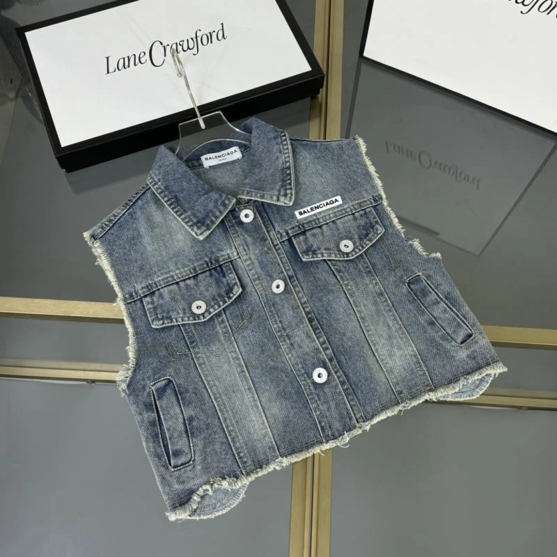 Balenciaga Kids Youthful 96600